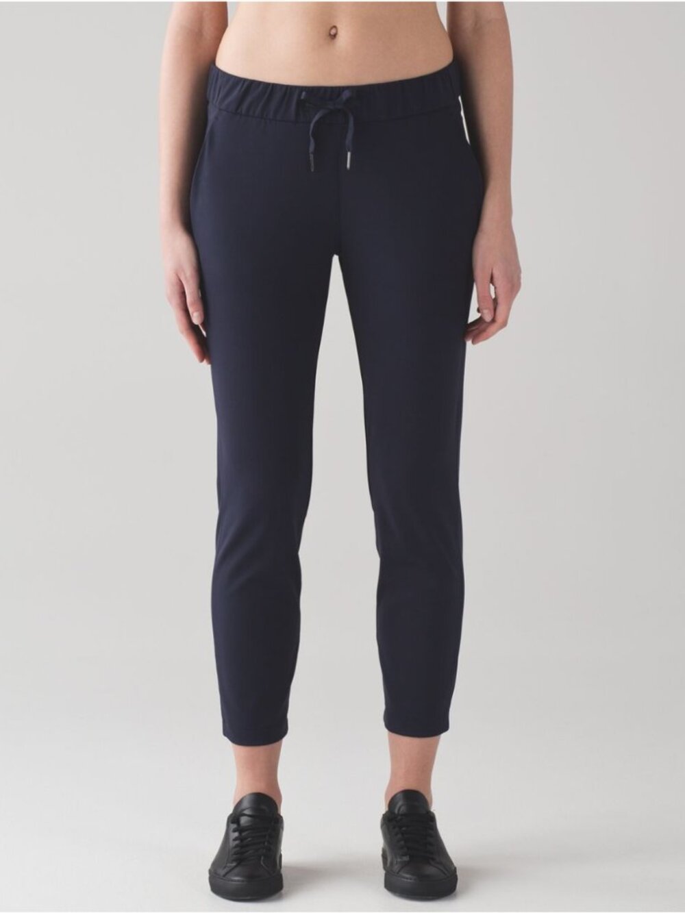Lululemon On The Fly Pant *28" Midnight Navy - Size 4